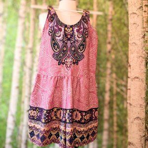 3/$15 Pink and navy paisley romper with pockets, size XS